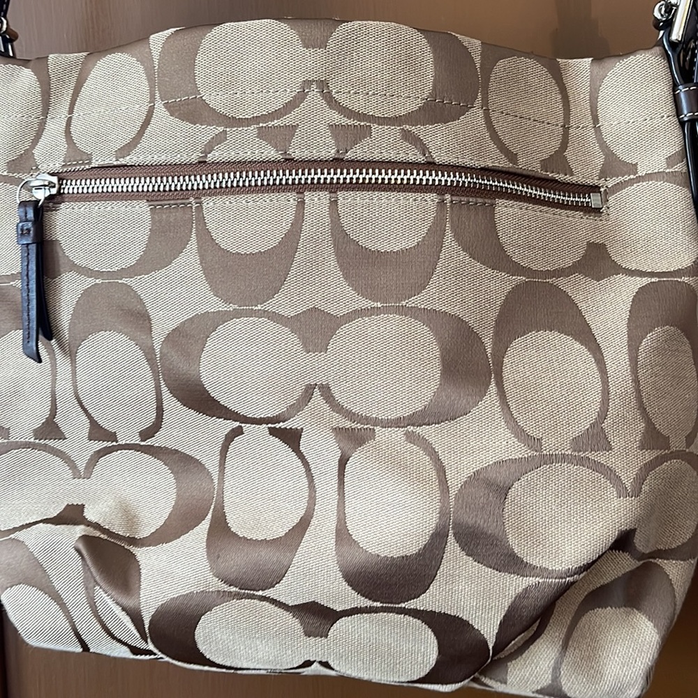Coach Purse - Picture 5 of 6